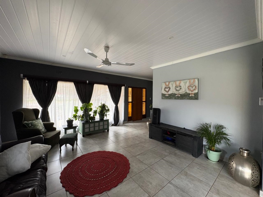 3 Bedroom Property for Sale in Wolmaransstad North West